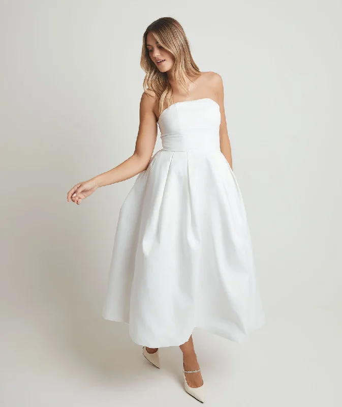 Cheap Casual Midi Dresses-Strapless Bow Back Pleated Midi Dress - White