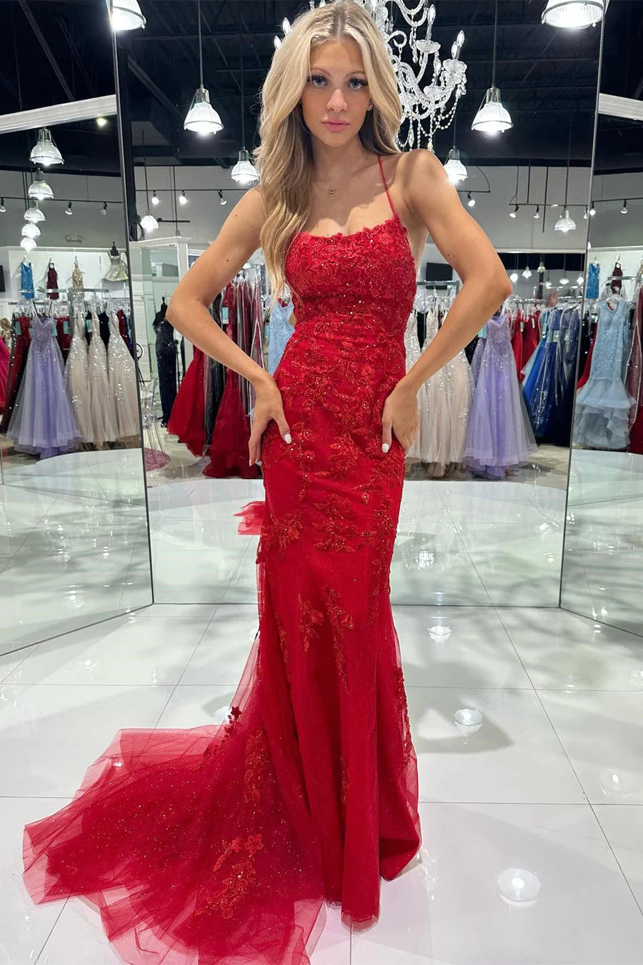 Sexy Beach Maxi Dresses-Red Tulle Appliques Scoop Neck Lace-Up Mermaid Long Dress